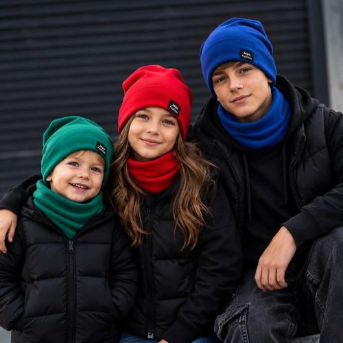 Piros  basic sapka 